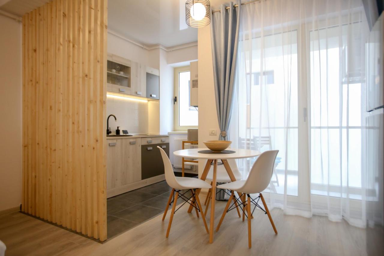 Premium Studios Mamaia Nord - Marea La 50M Năvodari المظهر الخارجي الصورة